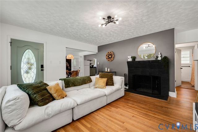 520 Heth Rd, Petersburg, VA 23805