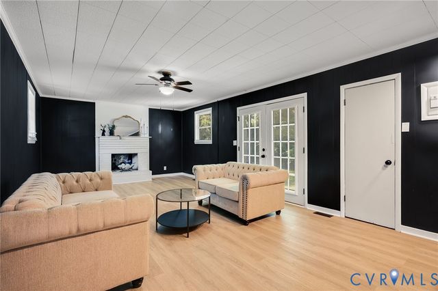 520 Heth Rd, Petersburg, VA 23805