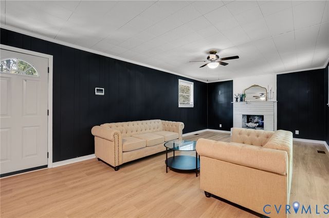 520 Heth Rd, Petersburg, VA 23805