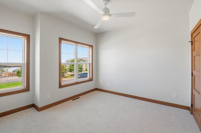 1853 LONDON ROAD, Green Bay, WI 54311