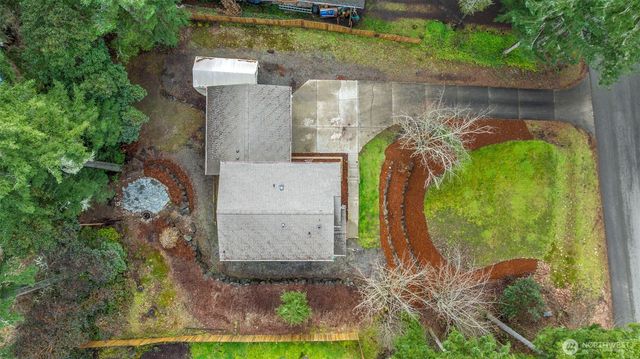 521 NE Matthew Drive, Belfair, WA 98528