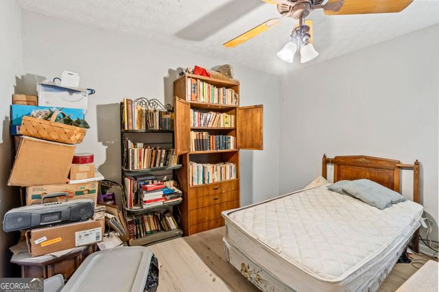 6245 Wilmington Way, Flowery Branch, GA 30542