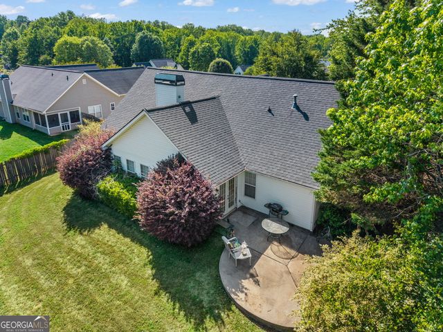 6245 Wilmington Way, Flowery Branch, GA 30542