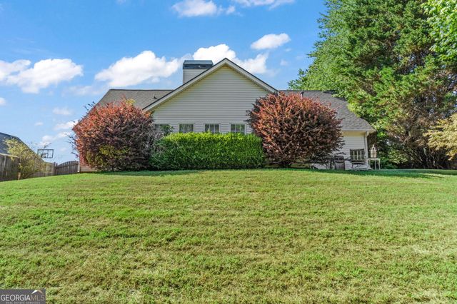6245 Wilmington Way, Flowery Branch, GA 30542