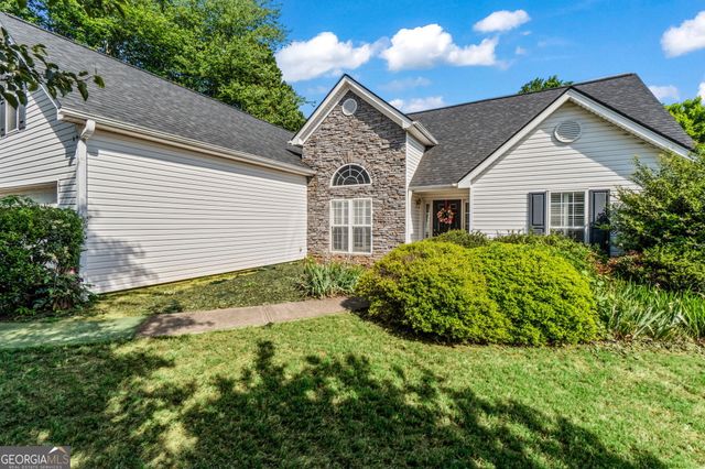 6245 Wilmington Way, Flowery Branch, GA 30542