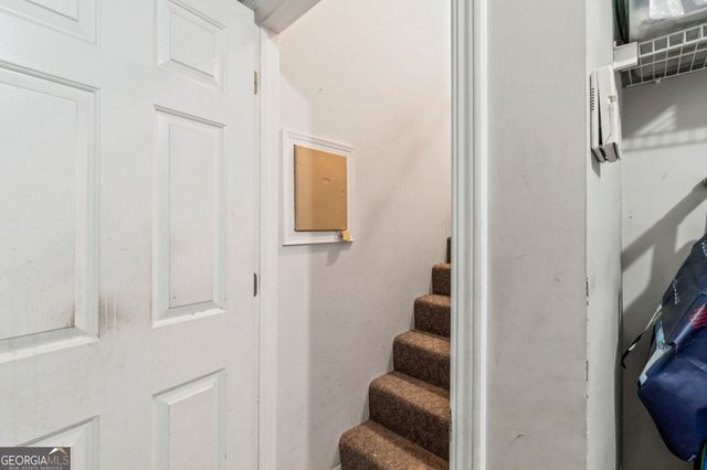 6245 Wilmington Way, Flowery Branch, GA 30542