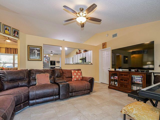 444 SW Dolores Avenue, Port St Lucie, FL 34983