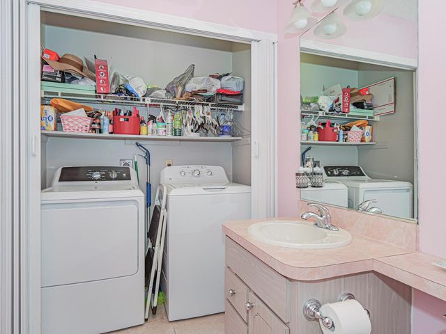 444 SW Dolores Avenue, Port St Lucie, FL 34983