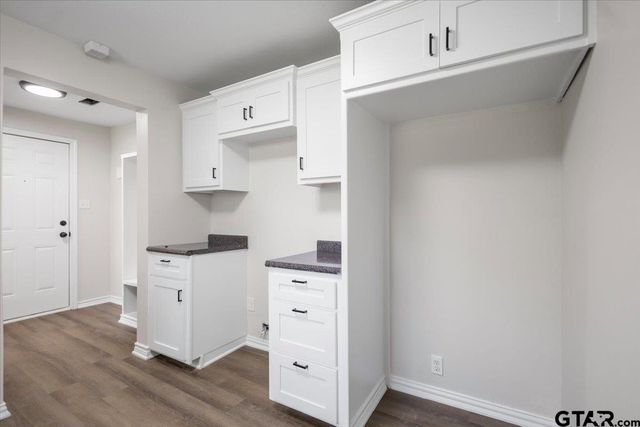 2007 N Palace, Tyler, TX 75702