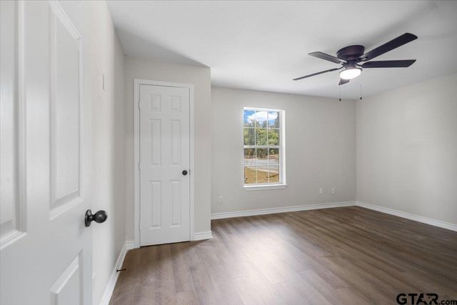 2007 N Palace, Tyler, TX 75702