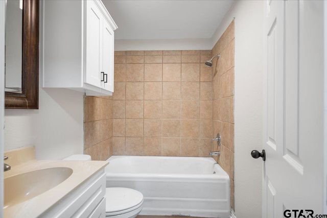 2007 N Palace, Tyler, TX 75702