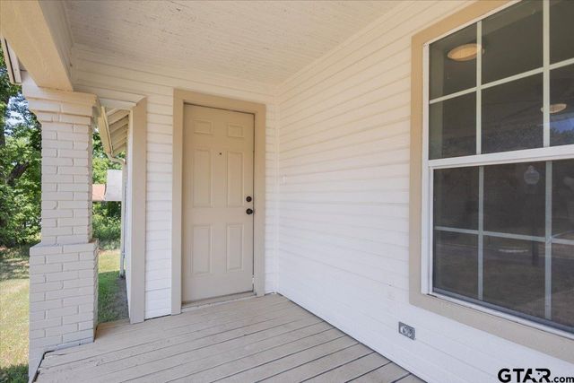 2007 N Palace, Tyler, TX 75702