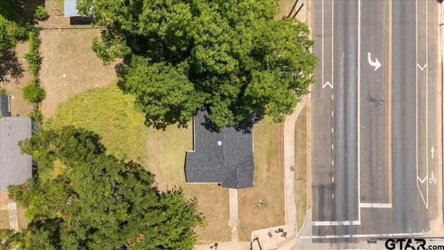 2007 N Palace, Tyler, TX 75702