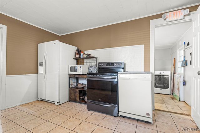 1386 Erie Street, Darien, NY 14040