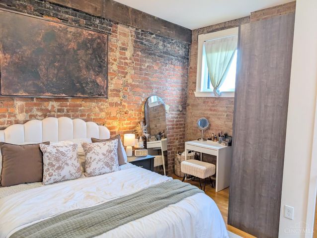 26 E 14th St, Cincinnati, OH 45202