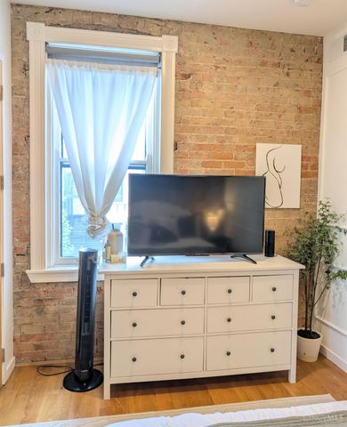 26 E 14th St, Cincinnati, OH 45202