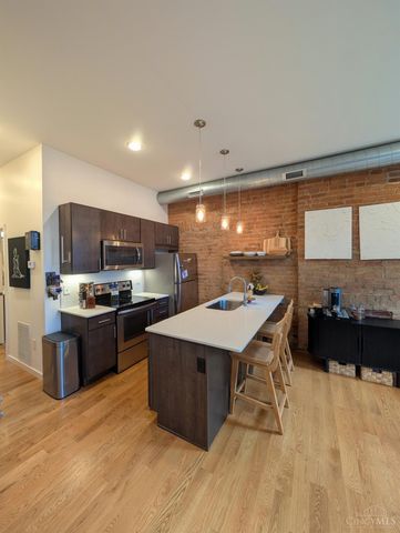 26 E 14th St, Cincinnati, OH 45202