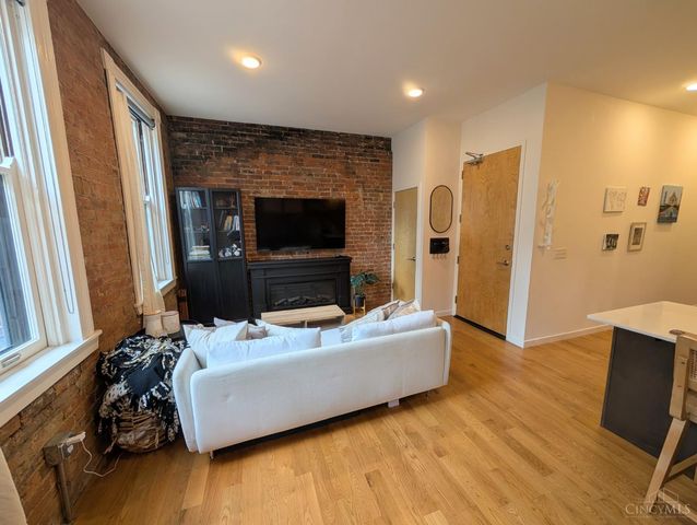 26 E 14th St, Cincinnati, OH 45202