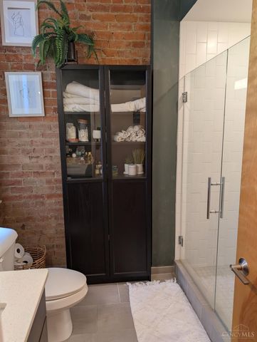 26 E 14th St, Cincinnati, OH 45202