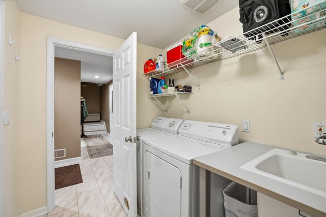 3700 8th Avenue, Hudsonville, MI 49426