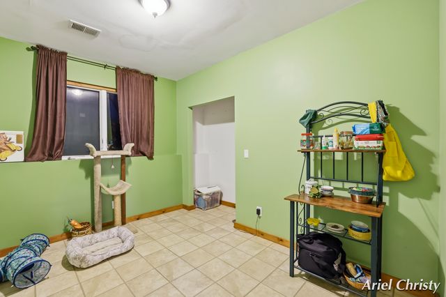 3700 8th Avenue, Hudsonville, MI 49426