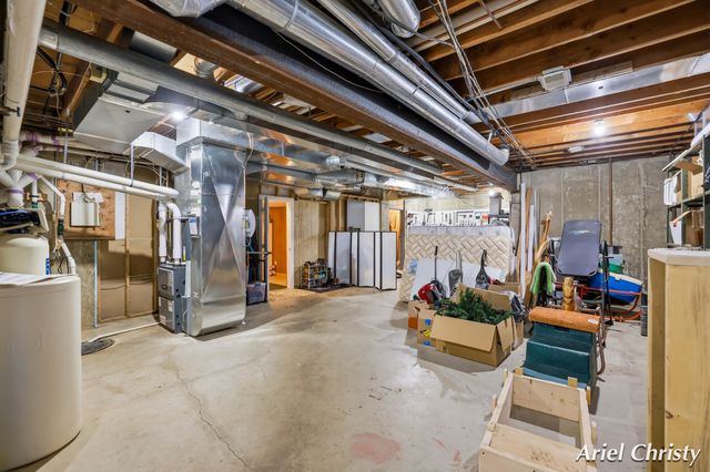 3700 8th Avenue, Hudsonville, MI 49426