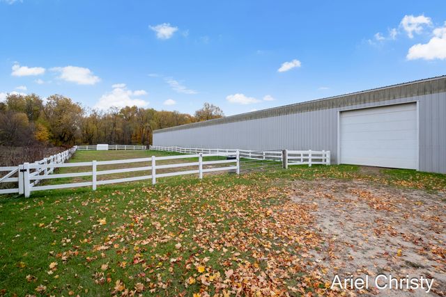 3700 8th Avenue, Hudsonville, MI 49426