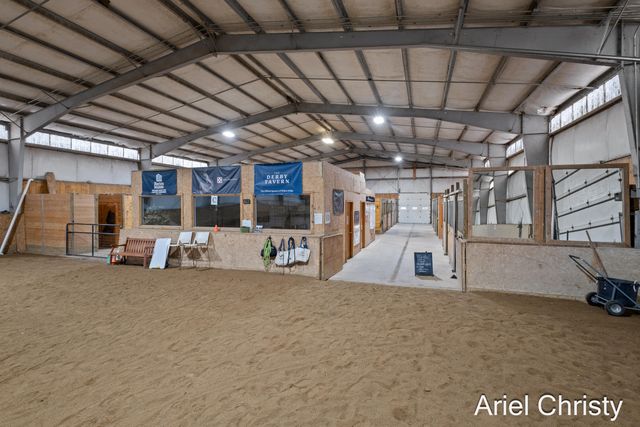 3700 8th Avenue, Hudsonville, MI 49426