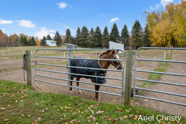 3700 8th Avenue, Hudsonville, MI 49426