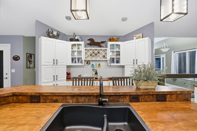 3700 8th Avenue, Hudsonville, MI 49426