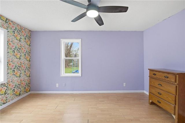 17410 Chestnut Drive, Belton, MO 64012