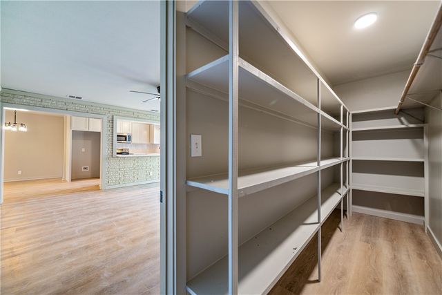 713 Drexel Dr, Corpus Christi, TX 78412