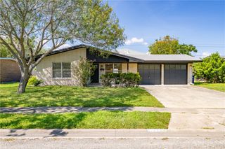 713 Drexel Dr, Corpus Christi, TX 78412
