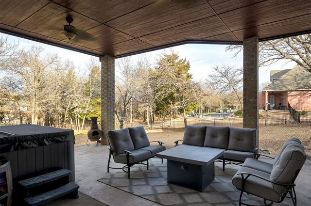 9109 Via Del Vista, Oklahoma City, OK 73131