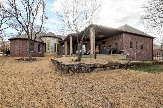 9109 Via Del Vista, Oklahoma City, OK 73131