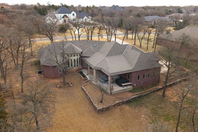 9109 Via Del Vista, Oklahoma City, OK 73131