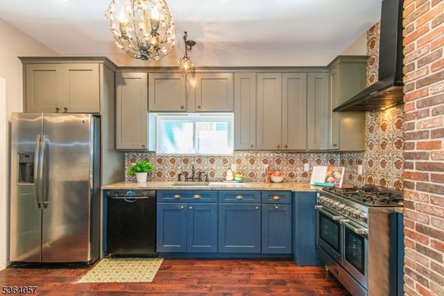 68 Osborne St, Glen Ridge Boro Twp., NJ 07028