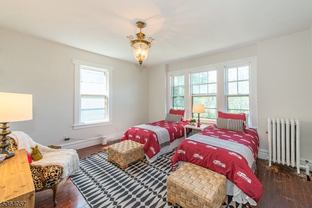 68 Osborne St, Glen Ridge Boro Twp., NJ 07028