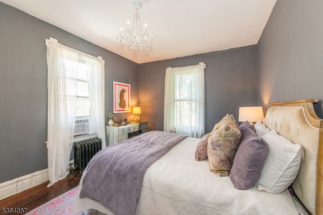 68 Osborne St, Glen Ridge Boro Twp., NJ 07028