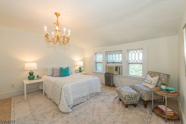68 Osborne St, Glen Ridge Boro Twp., NJ 07028