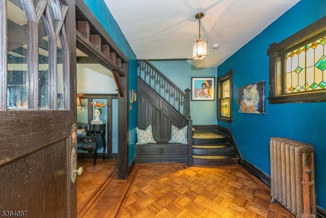 68 Osborne St, Glen Ridge Boro Twp., NJ 07028