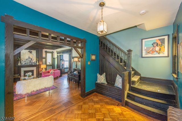 68 Osborne St, Glen Ridge Boro Twp., NJ 07028