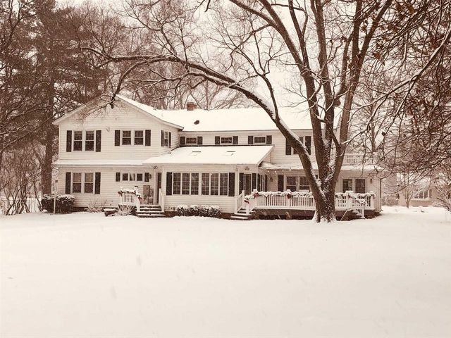 155 Prairie Avenue, Prairie Du Sac, WI 53578