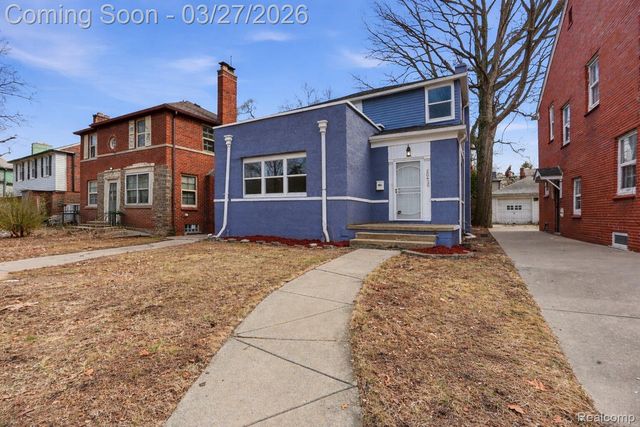 20426 Picadilly Road, Detroit, MI 48221