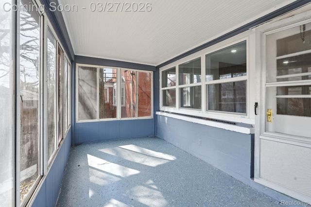 20426 Picadilly Road, Detroit, MI 48221