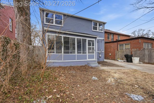 20426 Picadilly Road, Detroit, MI 48221