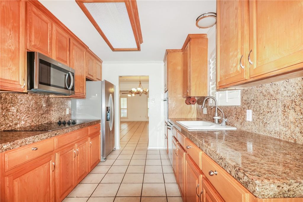 5005 Cascade Dr, Corpus Christi, TX 78413 — photo 2