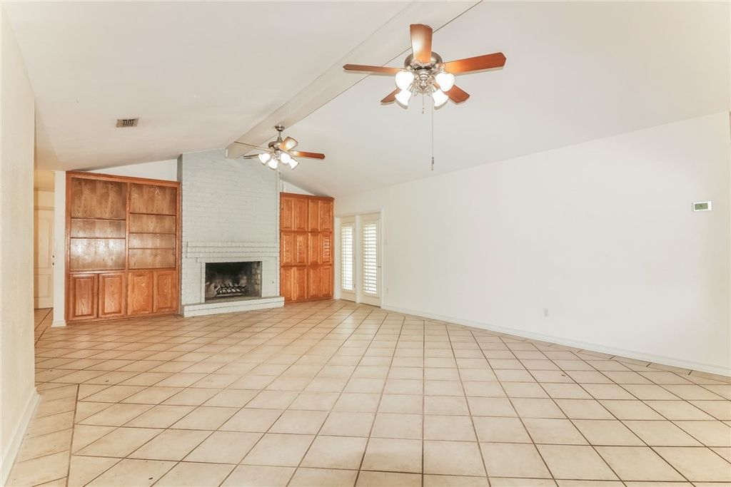 5005 Cascade Dr, Corpus Christi, TX 78413 — photo 3
