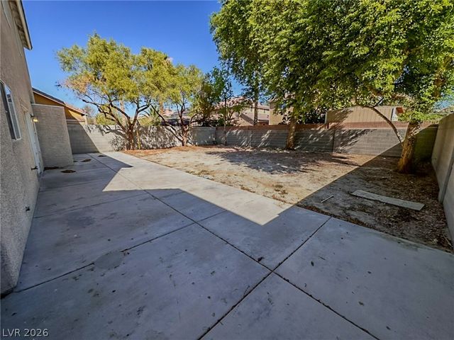 1620 Rising Pebble Court, North Las Vegas, NV 89031