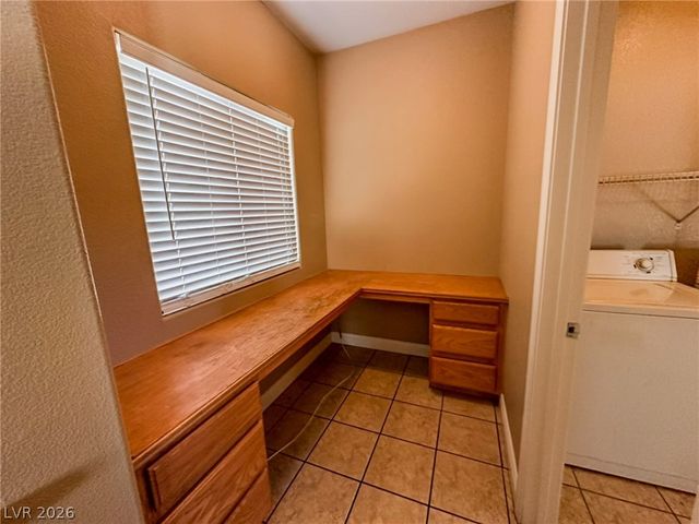 1620 Rising Pebble Court, North Las Vegas, NV 89031